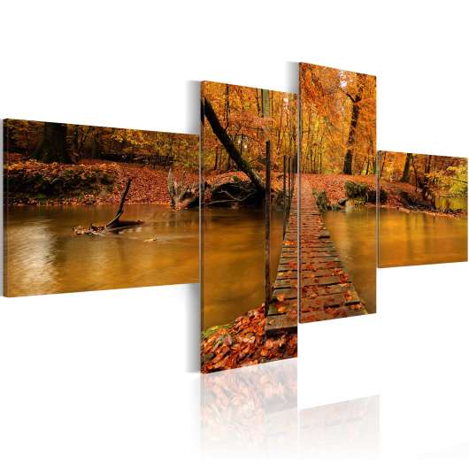 Canvas Tavla - A footbridge over a forest stream - 100x45